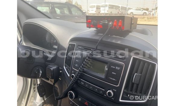 Buy Import Hyundai Accent White Car in Import - Dubai in Al Jazirah State Buy Import Hyundai Accent White Car in Import - Dubai in Al Jazirah State
