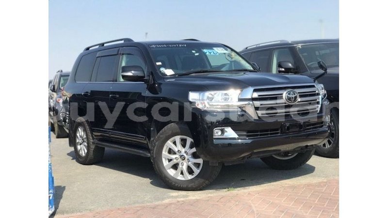 Big with watermark toyota land cruiser al jazirah state import dubai 3065