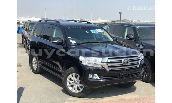 Acheter Import Voiture Toyota Land Cruiser Noir à Import - Dubai, État d'Al Jazirah Acheter Import Voiture Toyota Land Cruiser Noir à Import - Dubai, État d'Al Jazirah