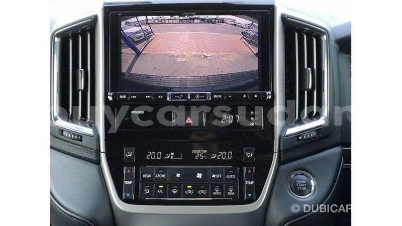 Big with watermark toyota land cruiser al jazirah state import dubai 3065