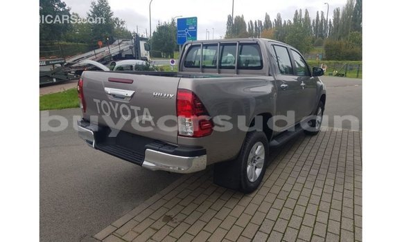 Buy Import Toyota Hilux Other Car in Import - Dubai in Al Jazirah State Buy Import Toyota Hilux Other Car in Import - Dubai in Al Jazirah State