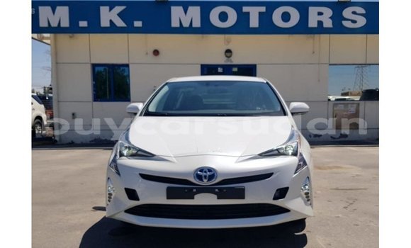 Buy Import Toyota Prius White Car in Import - Dubai in Al Jazirah State Buy Import Toyota Prius White Car in Import - Dubai in Al Jazirah State