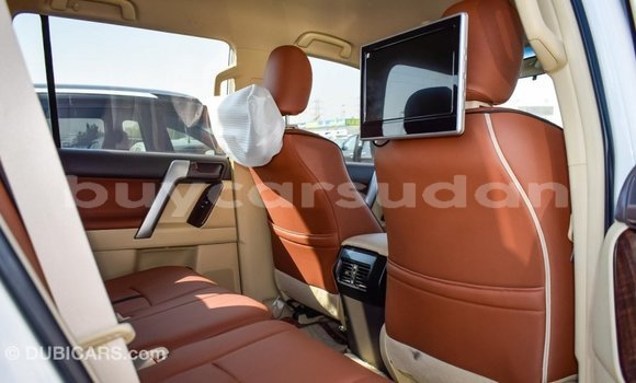 Buy Import Toyota Prado White Car in Import - Dubai in Al Jazirah State Buy Import Toyota Prado White Car in Import - Dubai in Al Jazirah State