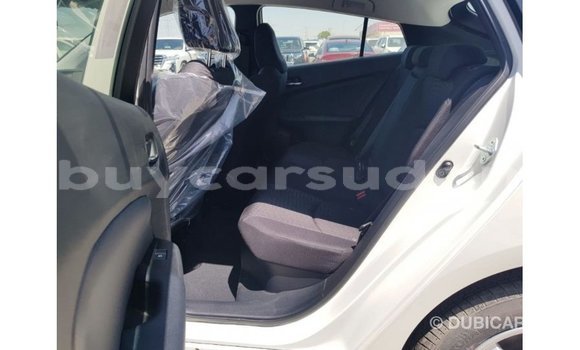 Buy Import Toyota Prius White Car in Import - Dubai in Al Jazirah State Buy Import Toyota Prius White Car in Import - Dubai in Al Jazirah State