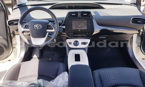 Buy Import Toyota Prius White Car in Import - Dubai in Al Jazirah State Buy Import Toyota Prius White Car in Import - Dubai in Al Jazirah State