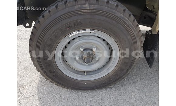 Buy Import Toyota Land Cruiser Beige Car in Import - Dubai in Al Jazirah State Buy Import Toyota Land Cruiser Beige Car in Import - Dubai in Al Jazirah State