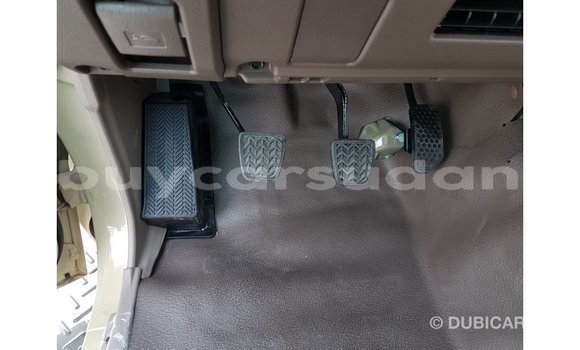Buy Import Toyota Land Cruiser Beige Car in Import - Dubai in Al Jazirah State Buy Import Toyota Land Cruiser Beige Car in Import - Dubai in Al Jazirah State