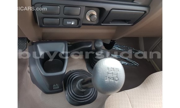 Buy Import Toyota Land Cruiser Beige Car in Import - Dubai in Al Jazirah State Buy Import Toyota Land Cruiser Beige Car in Import - Dubai in Al Jazirah State