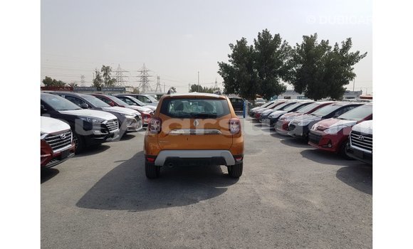 Buy Import Renault 19 Green Car in Import - Dubai in Al Jazirah State Buy Import Renault 19 Green Car in Import - Dubai in Al Jazirah State