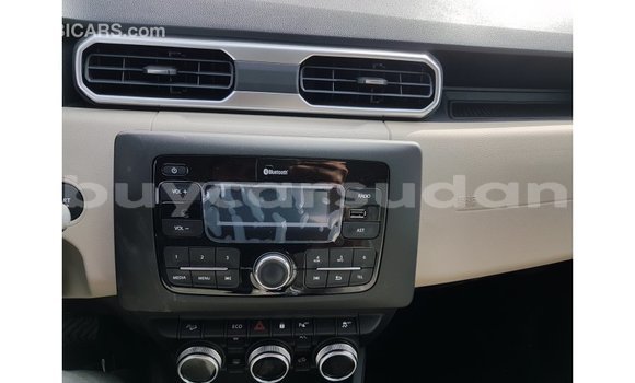 Buy Import Renault 19 Green Car in Import - Dubai in Al Jazirah State Buy Import Renault 19 Green Car in Import - Dubai in Al Jazirah State