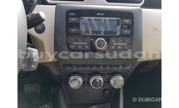 Buy Import Renault 19 Green Car in Import - Dubai in Al Jazirah State Buy Import Renault 19 Green Car in Import - Dubai in Al Jazirah State