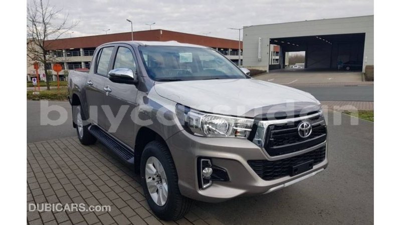 Big with watermark toyota hilux al jazirah state import dubai 3091