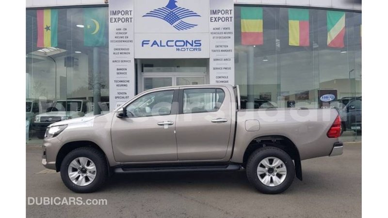 Big with watermark toyota hilux al jazirah state import dubai 3091