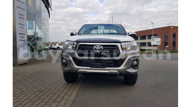 Big with watermark toyota hilux al jazirah state import dubai 3091