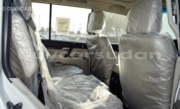 Buy Import Mitsubishi Pajero White Car in Import - Dubai in Al Jazirah State Buy Import Mitsubishi Pajero White Car in Import - Dubai in Al Jazirah State