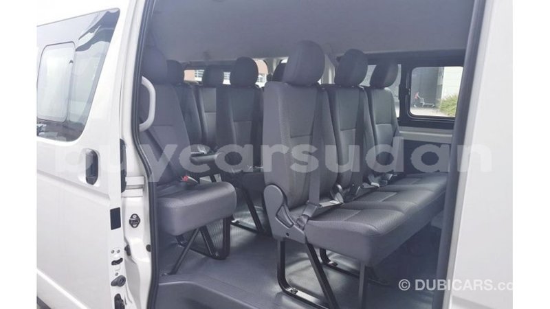 Big with watermark toyota hiace al jazirah state import dubai 3095