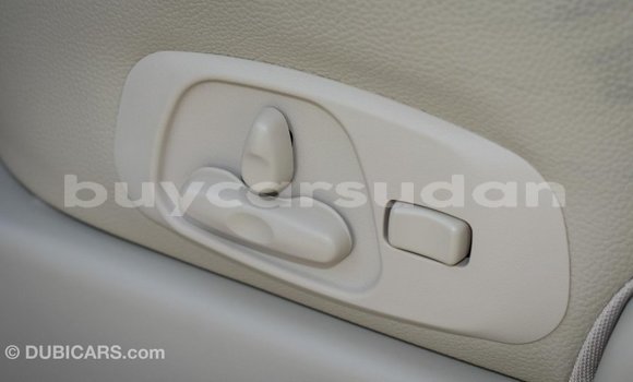 Buy Import Mitsubishi Pajero White Car in Import - Dubai in Al Jazirah State Buy Import Mitsubishi Pajero White Car in Import - Dubai in Al Jazirah State