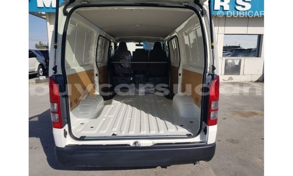 Buy Import Toyota Hiace White Car in Import - Dubai in Al Jazirah State Buy Import Toyota Hiace White Car in Import - Dubai in Al Jazirah State
