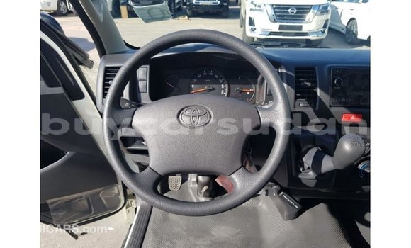 Buy Import Toyota Hiace White Car in Import - Dubai in Al Jazirah State Buy Import Toyota Hiace White Car in Import - Dubai in Al Jazirah State