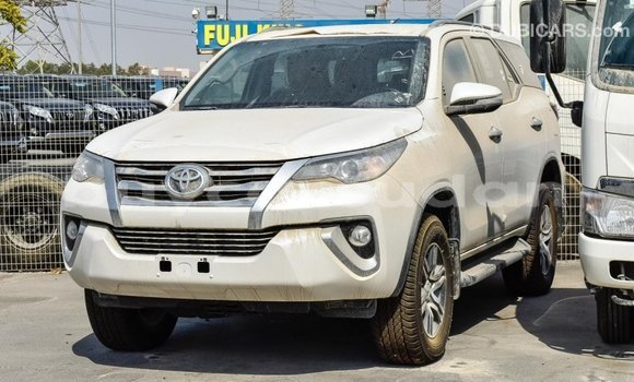 Buy Import Toyota Fortuner White Car in Import - Dubai in Al Jazirah State Buy Import Toyota Fortuner White Car in Import - Dubai in Al Jazirah State