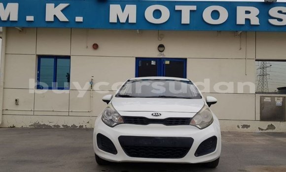 Buy Import Kia Carens White Car in Import - Dubai in Al Jazirah State Buy Import Kia Carens White Car in Import - Dubai in Al Jazirah State