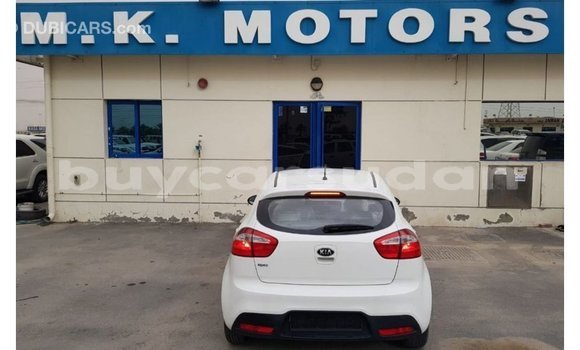 Buy Import Kia Carens White Car in Import - Dubai in Al Jazirah State Buy Import Kia Carens White Car in Import - Dubai in Al Jazirah State