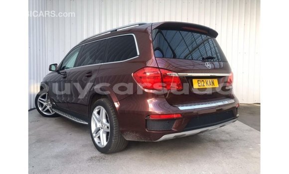 Acheter Import Voiture Mercedes-Benz 190 Rouge à Import - Dubai, État d'Al Jazirah Acheter Import Voiture Mercedes-Benz 190 Rouge à Import - Dubai, État d'Al Jazirah