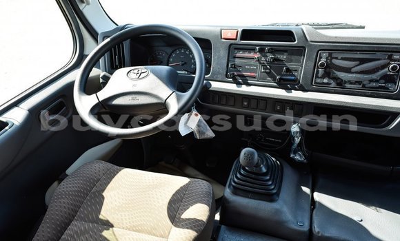 Buy Import Toyota Coaster White Car in Import - Dubai in Al Jazirah State Buy Import Toyota Coaster White Car in Import - Dubai in Al Jazirah State