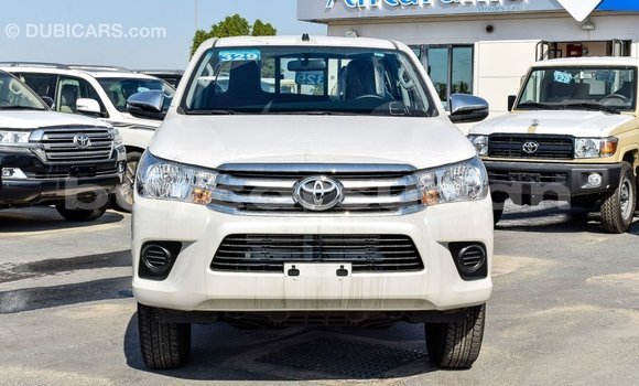 Buy Import Toyota Hilux White Car in Import - Dubai in Al Jazirah State Buy Import Toyota Hilux White Car in Import - Dubai in Al Jazirah State