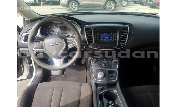 Buy Import Chrysler 200 White Car in Import - Dubai in Al Jazirah State Buy Import Chrysler 200 White Car in Import - Dubai in Al Jazirah State