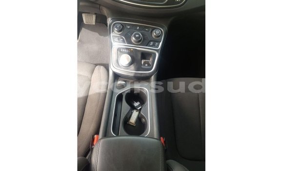 Buy Import Chrysler 200 White Car in Import - Dubai in Al Jazirah State Buy Import Chrysler 200 White Car in Import - Dubai in Al Jazirah State