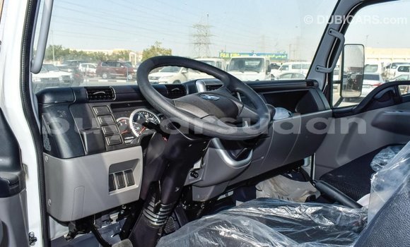 Buy Import Mitsubishi Carisma White Car in Import - Dubai in Al Jazirah State Buy Import Mitsubishi Carisma White Car in Import - Dubai in Al Jazirah State