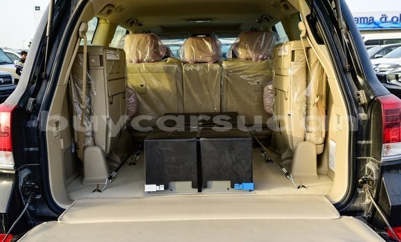 Buy Import Toyota Land Cruiser Black Car in Import - Dubai in Al Jazirah State Buy Import Toyota Land Cruiser Black Car in Import - Dubai in Al Jazirah State