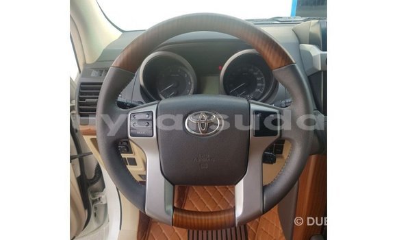 Buy Import Toyota Land Cruiser White Car in Import - Dubai in Al Jazirah State Buy Import Toyota Land Cruiser White Car in Import - Dubai in Al Jazirah State