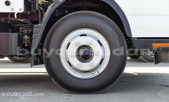 Buy Import Mitsubishi Carisma White Car in Import - Dubai in Al Jazirah State Buy Import Mitsubishi Carisma White Car in Import - Dubai in Al Jazirah State