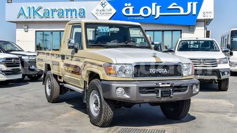 Big with watermark toyota land cruiser al jazirah state import dubai 3129