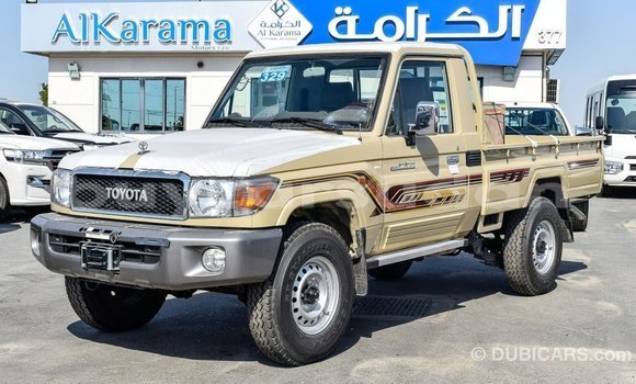 Buy Import Toyota Land Cruiser Beige Car in Import - Dubai in Al Jazirah State Buy Import Toyota Land Cruiser Beige Car in Import - Dubai in Al Jazirah State