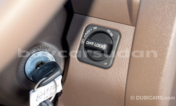 Buy Import Toyota Land Cruiser Beige Car in Import - Dubai in Al Jazirah State Buy Import Toyota Land Cruiser Beige Car in Import - Dubai in Al Jazirah State