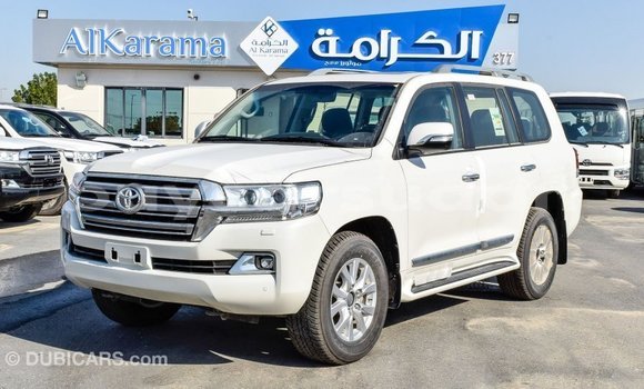 Buy Import Toyota Land Cruiser White Car in Import - Dubai in Al Jazirah State Buy Import Toyota Land Cruiser White Car in Import - Dubai in Al Jazirah State