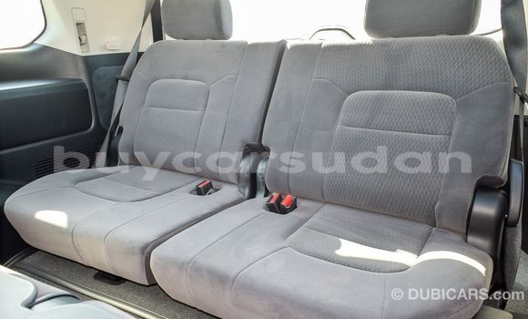 Buy Import Toyota Land Cruiser White Car in Import - Dubai in Al Jazirah State Buy Import Toyota Land Cruiser White Car in Import - Dubai in Al Jazirah State