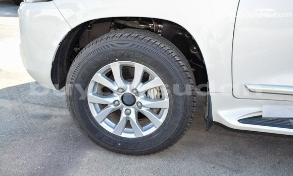Buy Import Toyota Land Cruiser White Car in Import - Dubai in Al Jazirah State Buy Import Toyota Land Cruiser White Car in Import - Dubai in Al Jazirah State