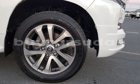 Buy Import Toyota Land Cruiser White Car in Import - Dubai in Al Jazirah State Buy Import Toyota Land Cruiser White Car in Import - Dubai in Al Jazirah State