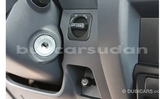 Buy Import Toyota Land Cruiser White Car in Import - Dubai in Al Jazirah State Buy Import Toyota Land Cruiser White Car in Import - Dubai in Al Jazirah State