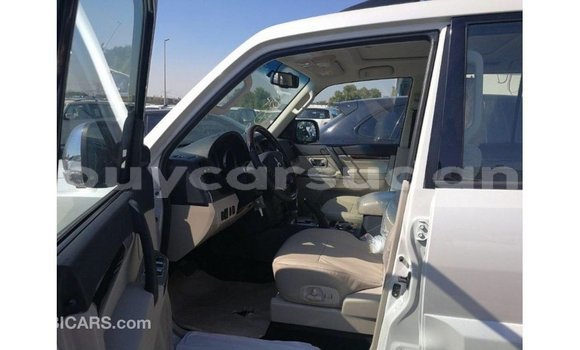 Buy Import Mitsubishi Pajero White Car in Import - Dubai in Al Jazirah State Buy Import Mitsubishi Pajero White Car in Import - Dubai in Al Jazirah State