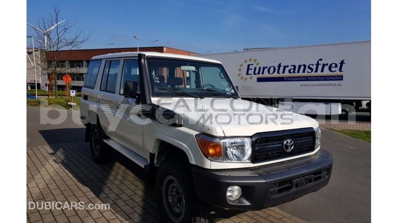 Big with watermark toyota land cruiser al jazirah state import dubai 3196