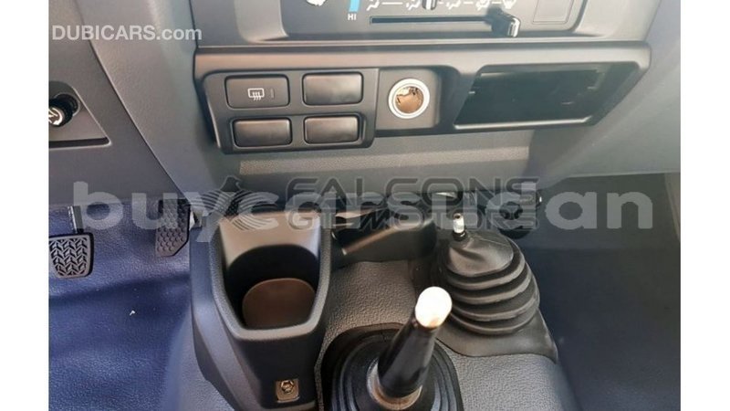Big with watermark toyota land cruiser al jazirah state import dubai 3196