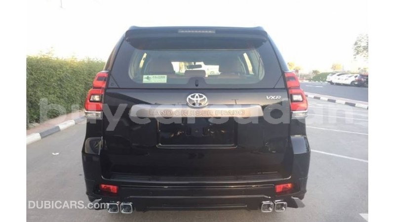Big with watermark toyota prado al jazirah state import dubai 3197