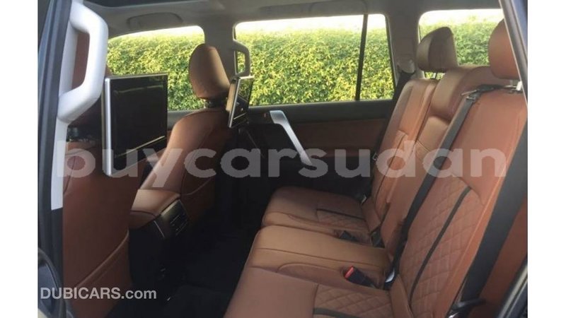 Big with watermark toyota prado al jazirah state import dubai 3197