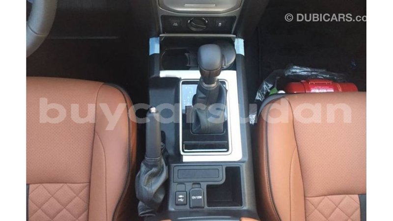 Big with watermark toyota prado al jazirah state import dubai 3197