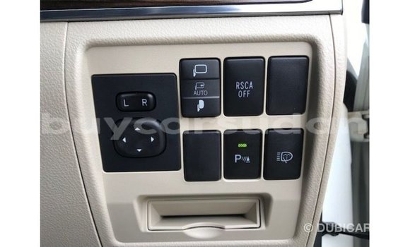 Buy Import Toyota Land Cruiser White Car in Import - Dubai in Al Jazirah State Buy Import Toyota Land Cruiser White Car in Import - Dubai in Al Jazirah State